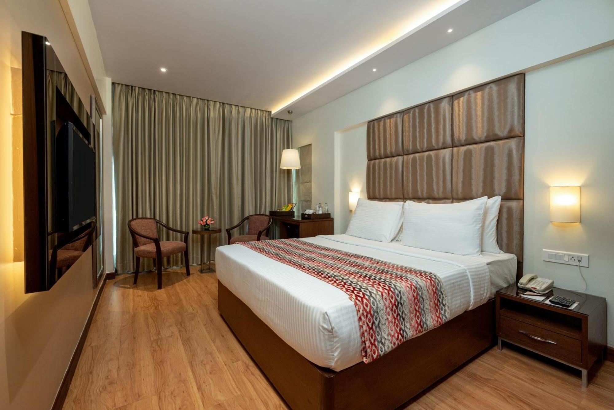 Fariyas Hotel Mumbai , Colaba — Photos 3
